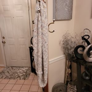 Steve Madden Infinity Loop Scarf